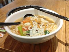 -蒙自源米线大王(东方宝泰店)