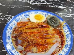 -何老二卤汁凉粉