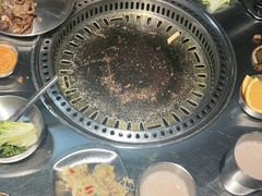 -马路牙子烧烤音乐酒馆(望京店)