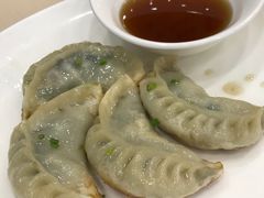 -老人和饭店(淮海中路店)