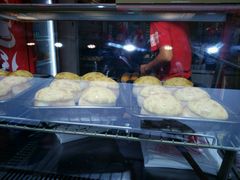 -好好味港式菠萝包(師大夜市 港式甜品 手工麵包 港式下午茶 專業烘焙 港式茶飲 菠蘿專賣 特調飲品 外送 精緻下午茶)