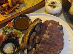 -STARRY CAFE & LOUNGE BAR(高新店)