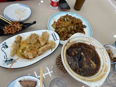 -老码头黑皮肘子锅包肉熏酱水饺(文政街店)