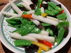 蔬菜荷兰豆-云海肴·汽锅鸡·云南菜(美罗城店)