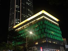 -诚品(信义店)