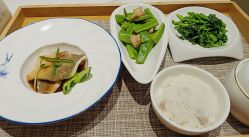 -瑞婴丽月子中心(虹桥店)