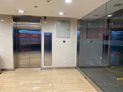 -日月光中心-停车场