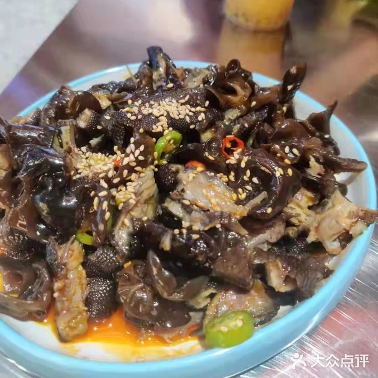 长春最火的烤鱼品牌是什么?那应该就是伟大航路烤鱼了!