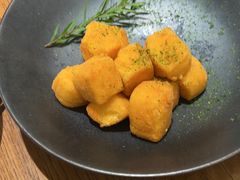 海苔黄金一口酥豆腐-粤集·手工粤菜(皇庭广场店)