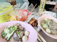 -榮泰米粉湯(Left Shop)