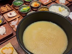 -银米·云南传统过桥米线(双廊黑金冠店)