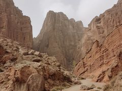 -天山神秘大峡谷