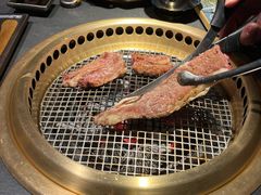 -铭牛烧肉·和牛海鲜自助(高新月牙湖店)