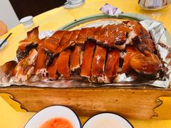 -东方之猪四更烤乳猪(金垦总店)