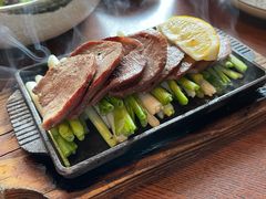 厚切牛舌牛腹肉-九州酒场ひこぞう(1号店)