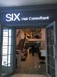 -SIX Hair Consultant