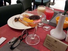 -安徽饭店·白鹭阁自助餐厅(梅山路店)