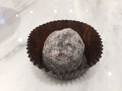 酒心味露松巧克力-GODIVA(王府井apm店)