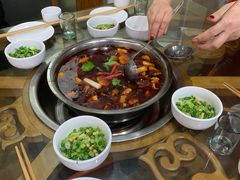 -佘记全家福芋儿鸡(向阳街总店)