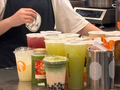 -沪上阿姨·精选茶饮(新奥购物中心店)