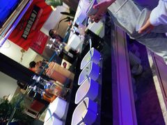 -热火朝天鲜切牛肉火锅(南强街巷店)