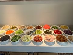 -包整·丝娃娃(一览甲秀楼风景店)