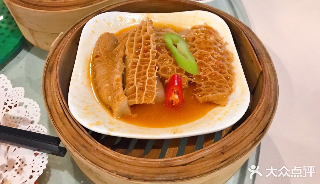 非常的喜欢粤菜,起了个早吃上了早茶,最爱虾饺