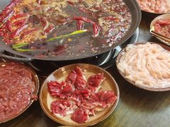 -黄潇洒老火锅(九眼桥宏济巷店)