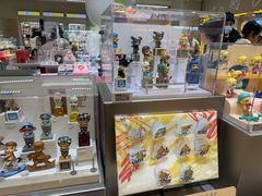 -泡泡玛特POPMART(蓝色港湾店)