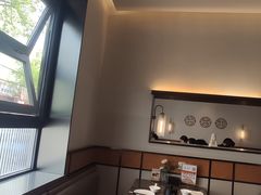 -吕氏焗小鲜•海鲜青岛菜(总店)