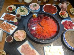 -重庆洪崖洞老火锅(音乐广场店)