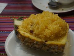 -香巴拉云南餐厅(华莱坞店)