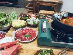 -黔二妞地摊火锅(龙华清湖店)