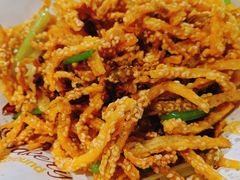 -董厨煨汤馆(车站路店)