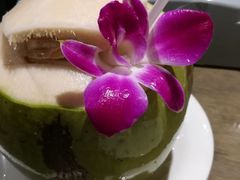 椰子水-The Dishes Seafood & Restaurant