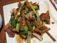 -黑鸡小馆(金源店)