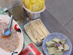 -肖婷姐大铁锅重庆火锅(南湖店)