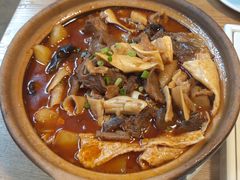 -山楂树融合菜餐厅