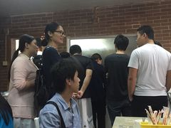 等位区-沙溪兄茶餐厅