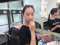 -首脑美容美发化妆美甲培训学校(龙岗校区)