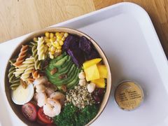 鲜虾牛油果轻体沙拉-dotcom coffee古点咖啡(致真大厦店)