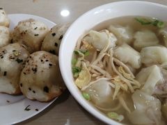 -老西白点心店