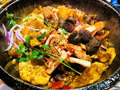 -炕锅羊肉土火锅面片大王