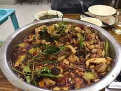 -周良天山牛杂城(天山路总店)