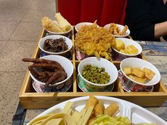 -鸡遇虾煲干锅火锅(小寨金莎店)