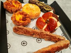 -HOT CRUSH趁热集合·现烤面包(上海环球港店)