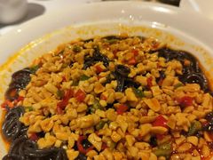 酸酸辣辣蕨根粉-西域阿里马新疆菜·清真(桂花路店)