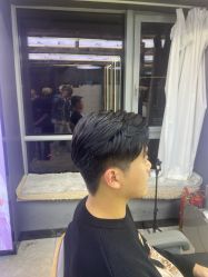 -藤野造型烫发染发