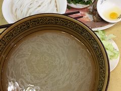 -桥香园云南过桥米线(金马碧鸡店)