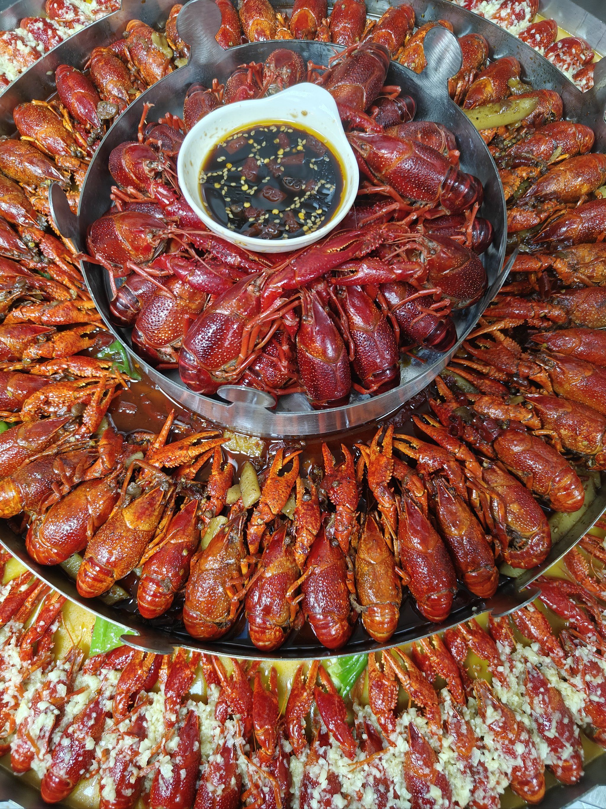 小龙虾拼盘,谁敢来一战?